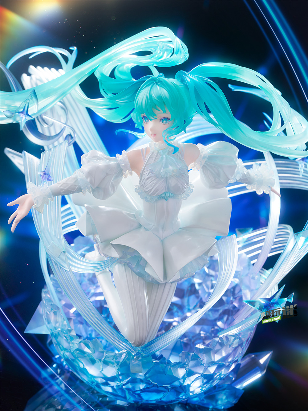 eStream推出SSF初音未来 -水晶礼裙-1/7手办
